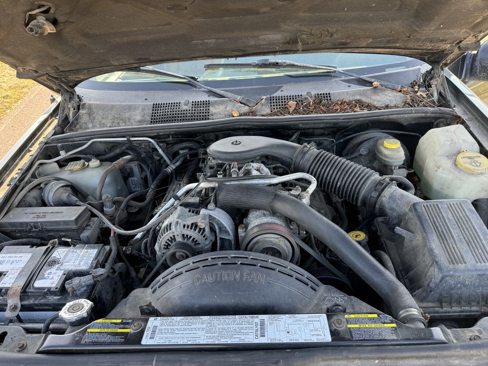Jeep Grand Cherokee ZJ 5.2 V8 lift benzyna opony MT hak automat