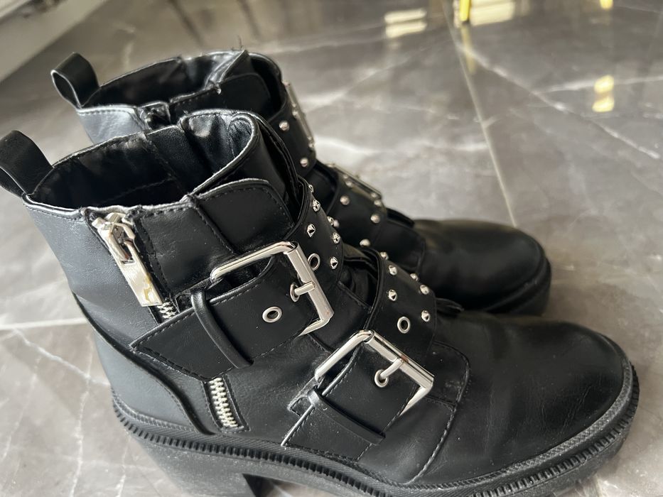 Buty wiosenno- jesienne r 37