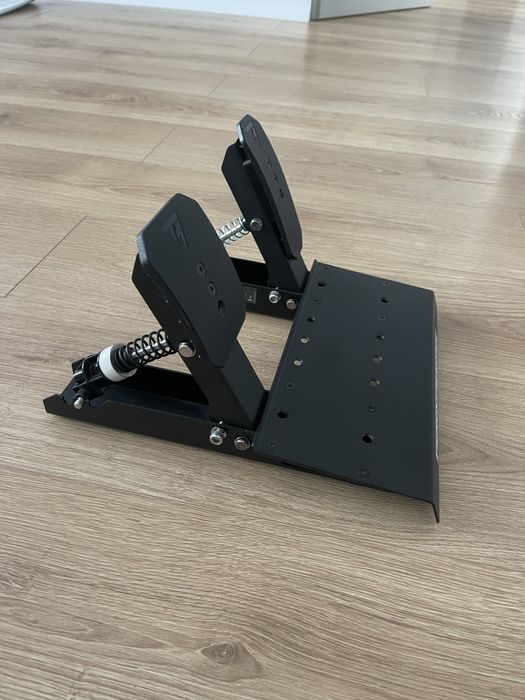 Thrustmaster T598