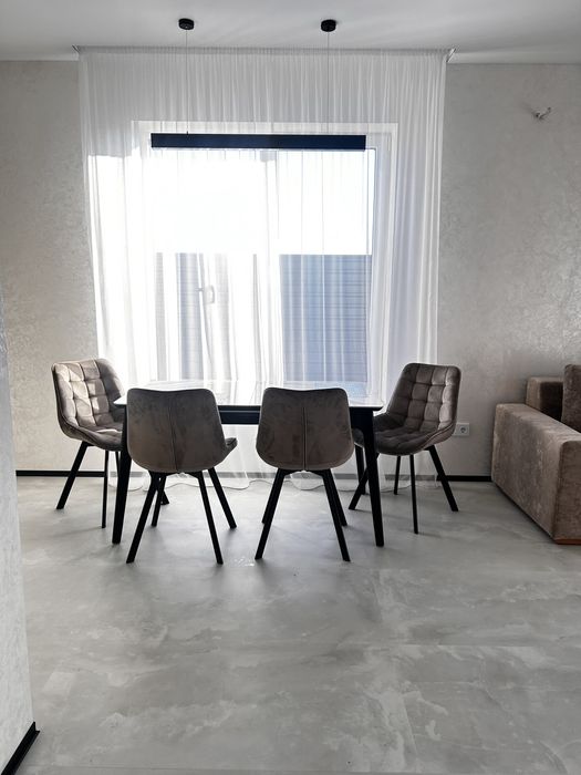 Будинок 100кв.Боратин 8Набережна