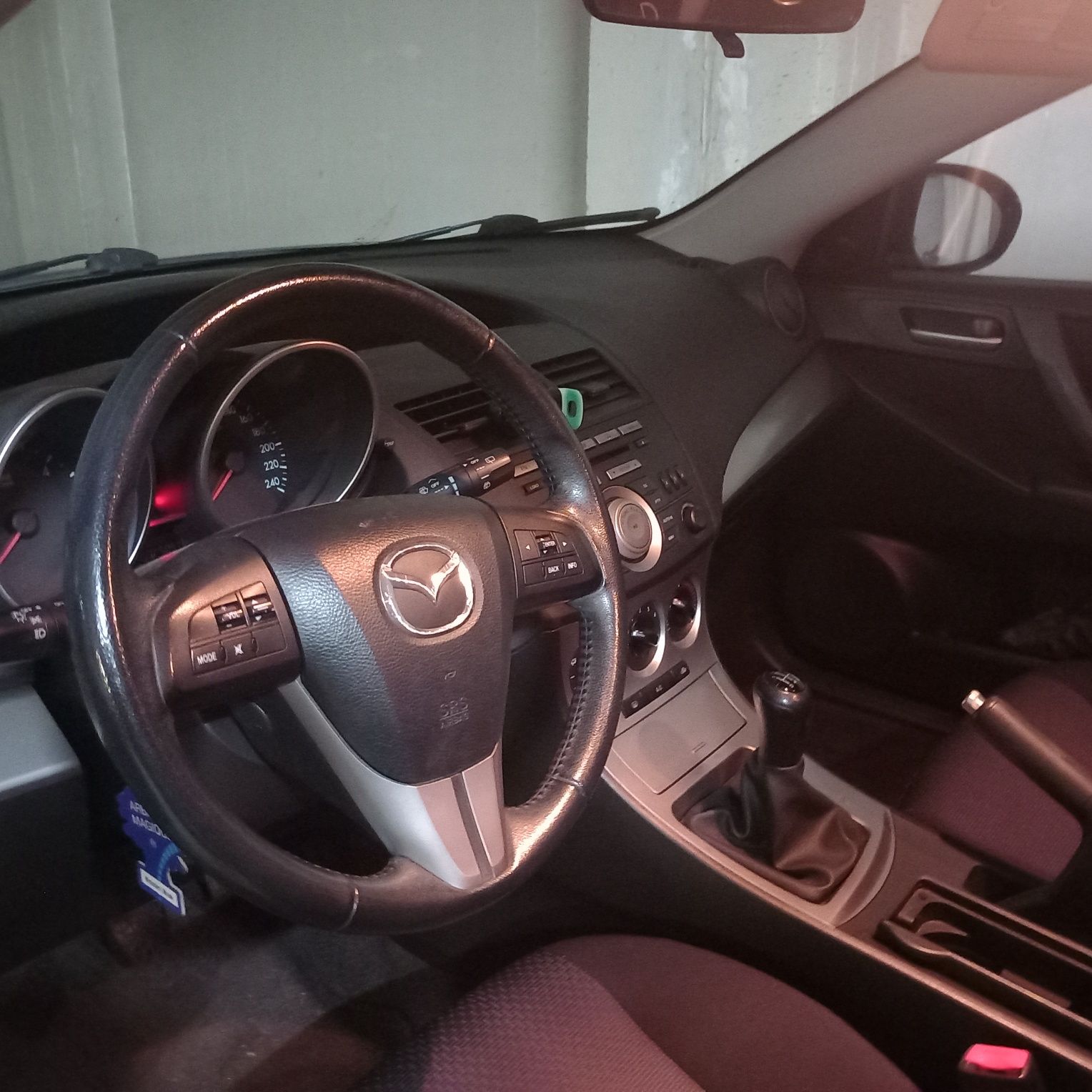 Automóvel Mazda 3