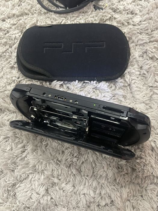 Sony PSP E1000preta
