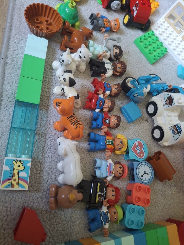 Klocki lego duplo luzem, ludziki, zwierzęta, pojazdybetc