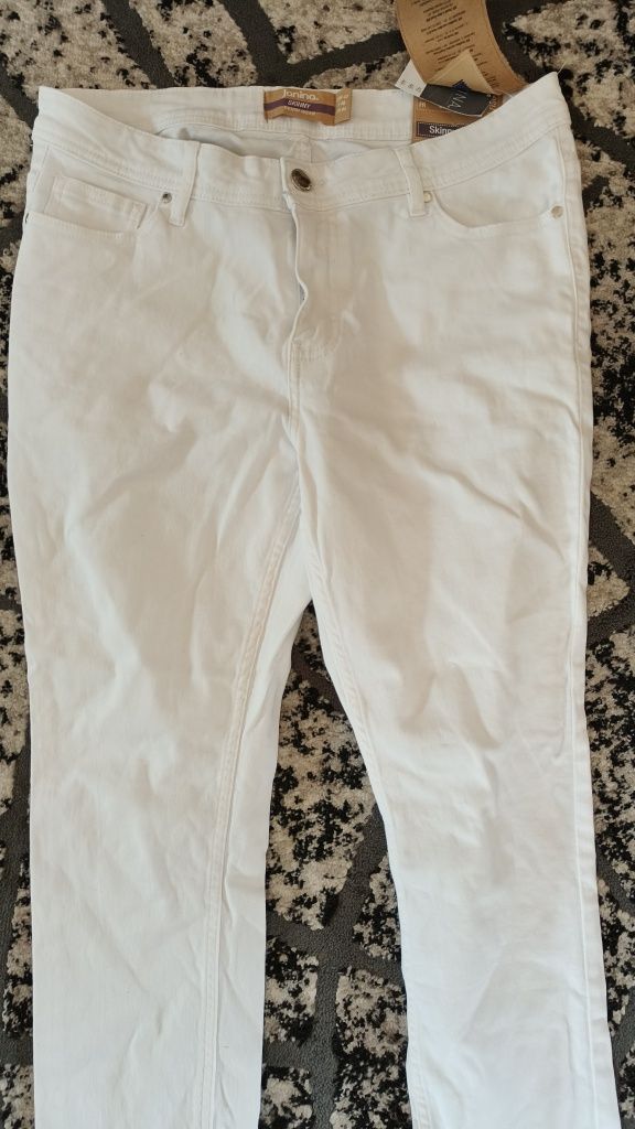 Nowe białe spodnie Janina 42
