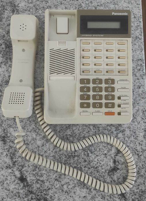 Telefony systemowe Panasonic.