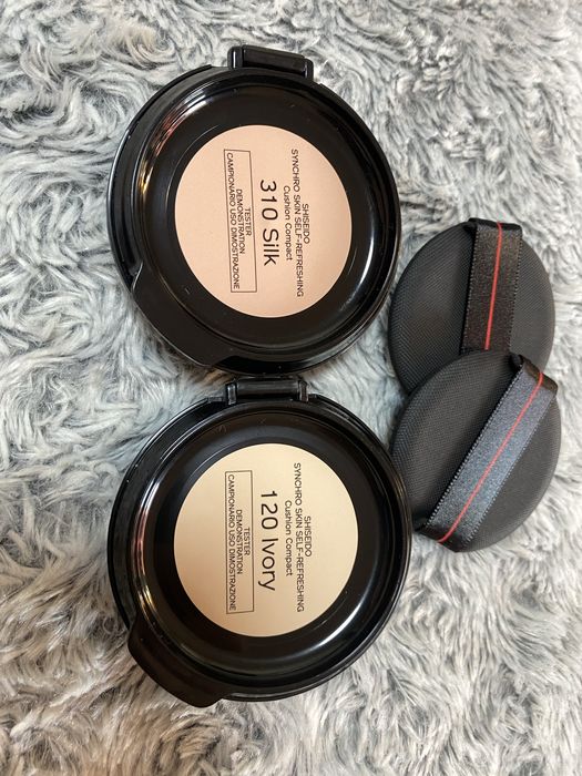 Тональний кушон  Shiseido Synchro Skin Self-Refreshing