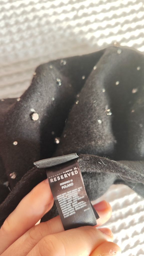 Beret wełniany 100% wool zdobiony kryształkami aplikacje paryski elega