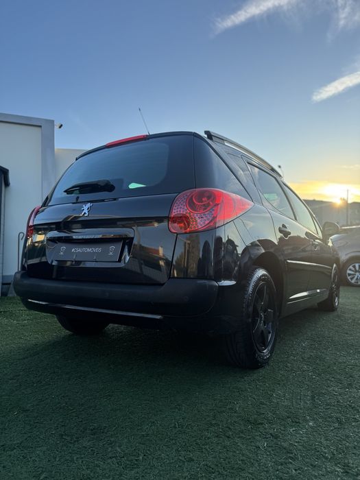 Peugeot 207 1.4 VTi | Nacional | 145000KM| Teto panoramico