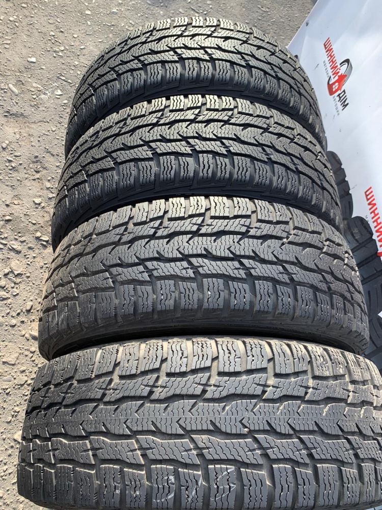 Шини 235/65 R16C Nokian зима 2021 рік 8/7,5 мм