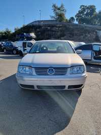 Volkswagen Bora 1.9 TDi 110CV de 2000 para peças