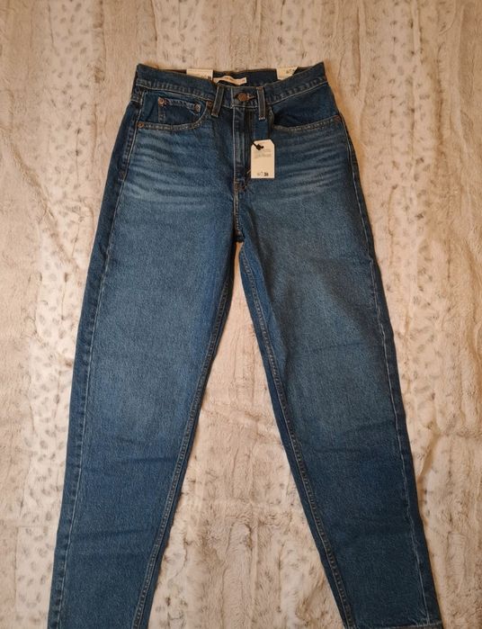 Jeansy Levi's 80s mom