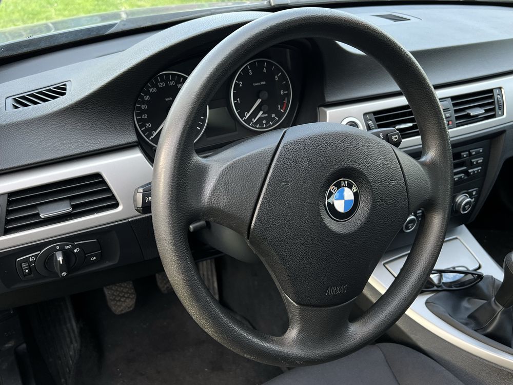 BMW 3 , 2.0, 2006 рік, 95 kw, benzyn