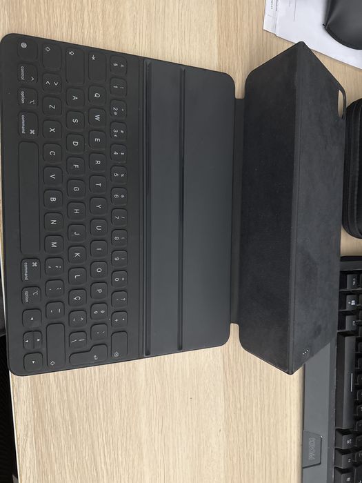 Apple Folio Keyboard iPad 12.9