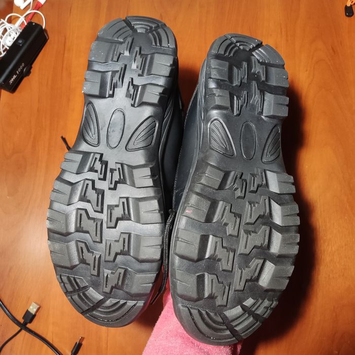 Зимове взуття. Стильні чоботи. 39р. B.G.