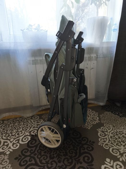 Прогулянкова коляска до 22 кг