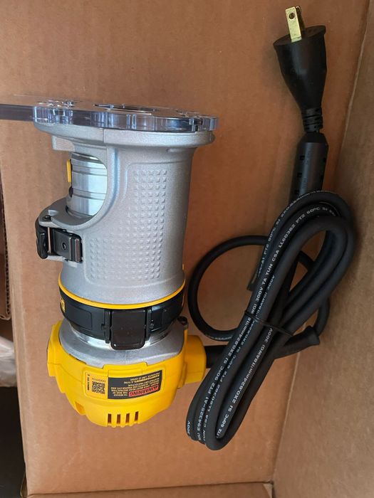 Фрезер dewalt DWP611PK 110volt