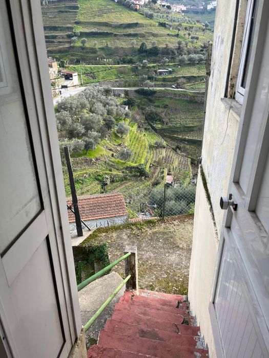 Vendo casa para restauro