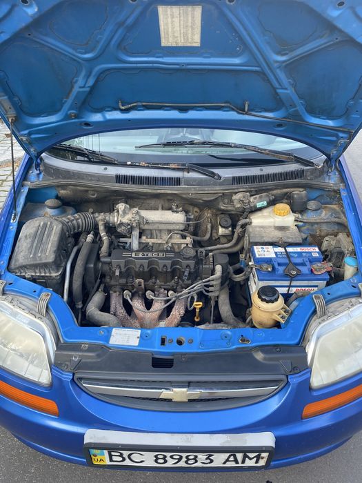 Chevrolet Aveo 2005 1.5 бензин