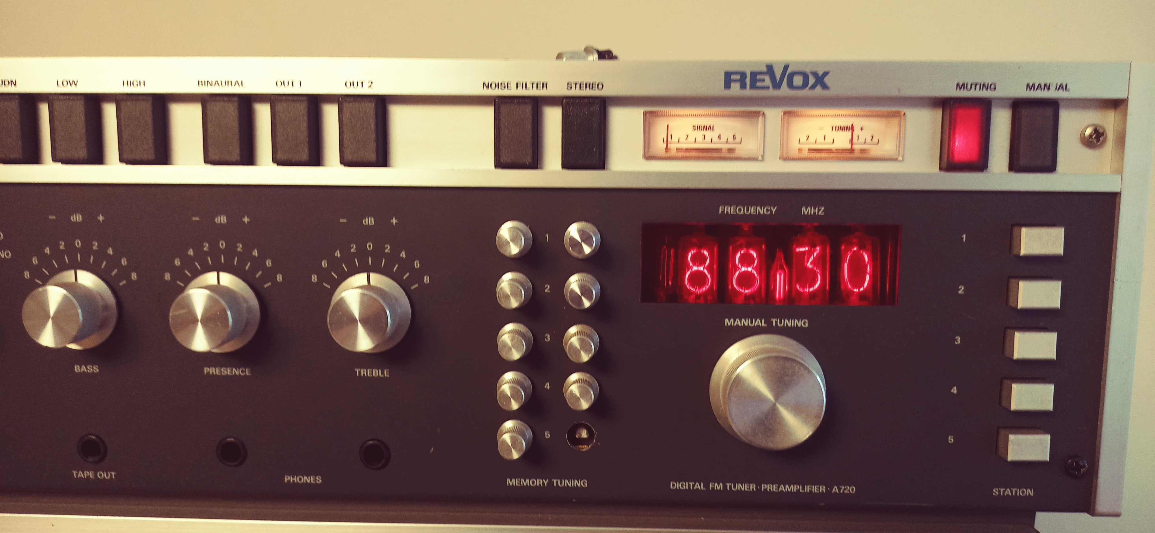 Tuner przedwzmacniacz Revox A720  - defekt