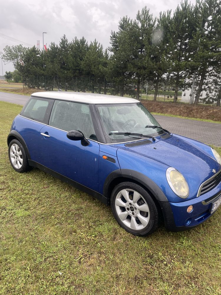 Mini One 1,6 benzyna/zarejestrowany/bez wkładu/2006 rok
