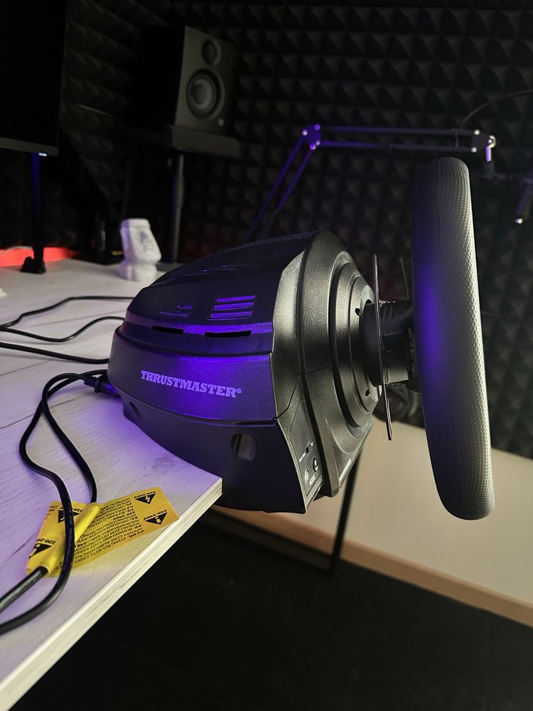 Продам базу Thrustmaster t300 rs gt.