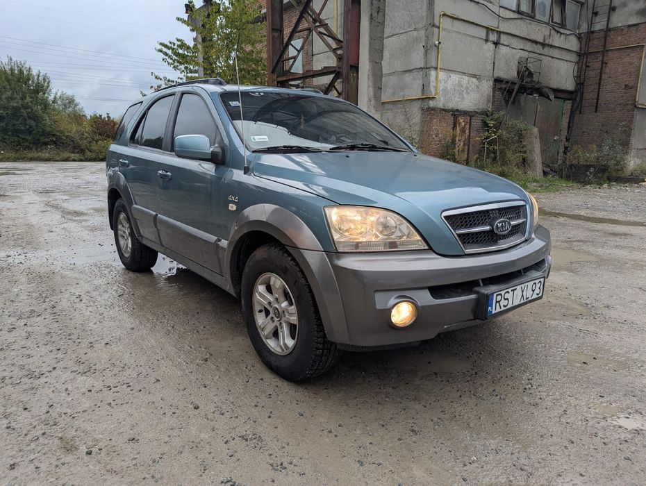 КІА Соренто ( ддя військових)