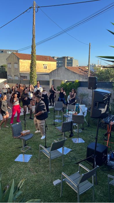 Aluguer de som para eventos medios e pequenos