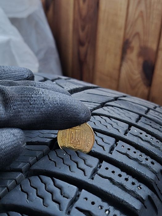 Michelin X-Ice 215/50R17 комплект Оригінальні диски Mazda R17 + гума