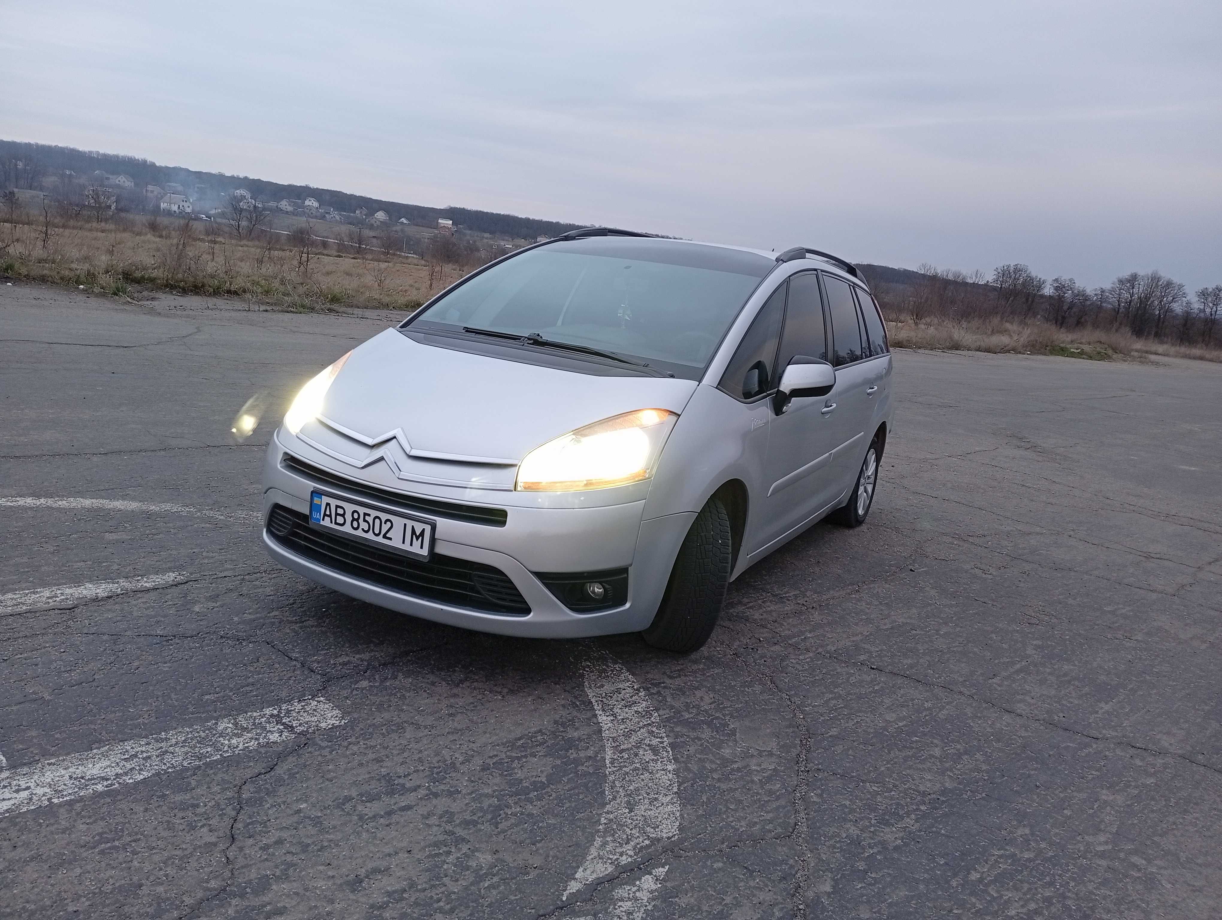 Продам своє авто