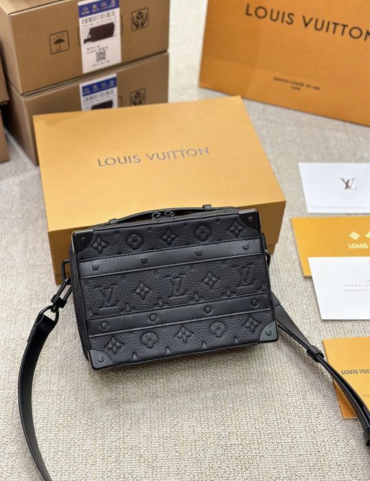 Сумка Louis Vuitton Handle Soft trunk taurillon мужская женская