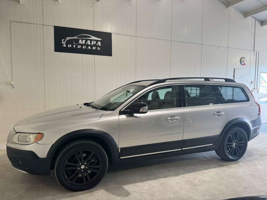 Volvo XC 70 Rej PL Sumum 4x4 Serwis Webasto Navi Ksenon Skóra Tempomat Bezwypadek