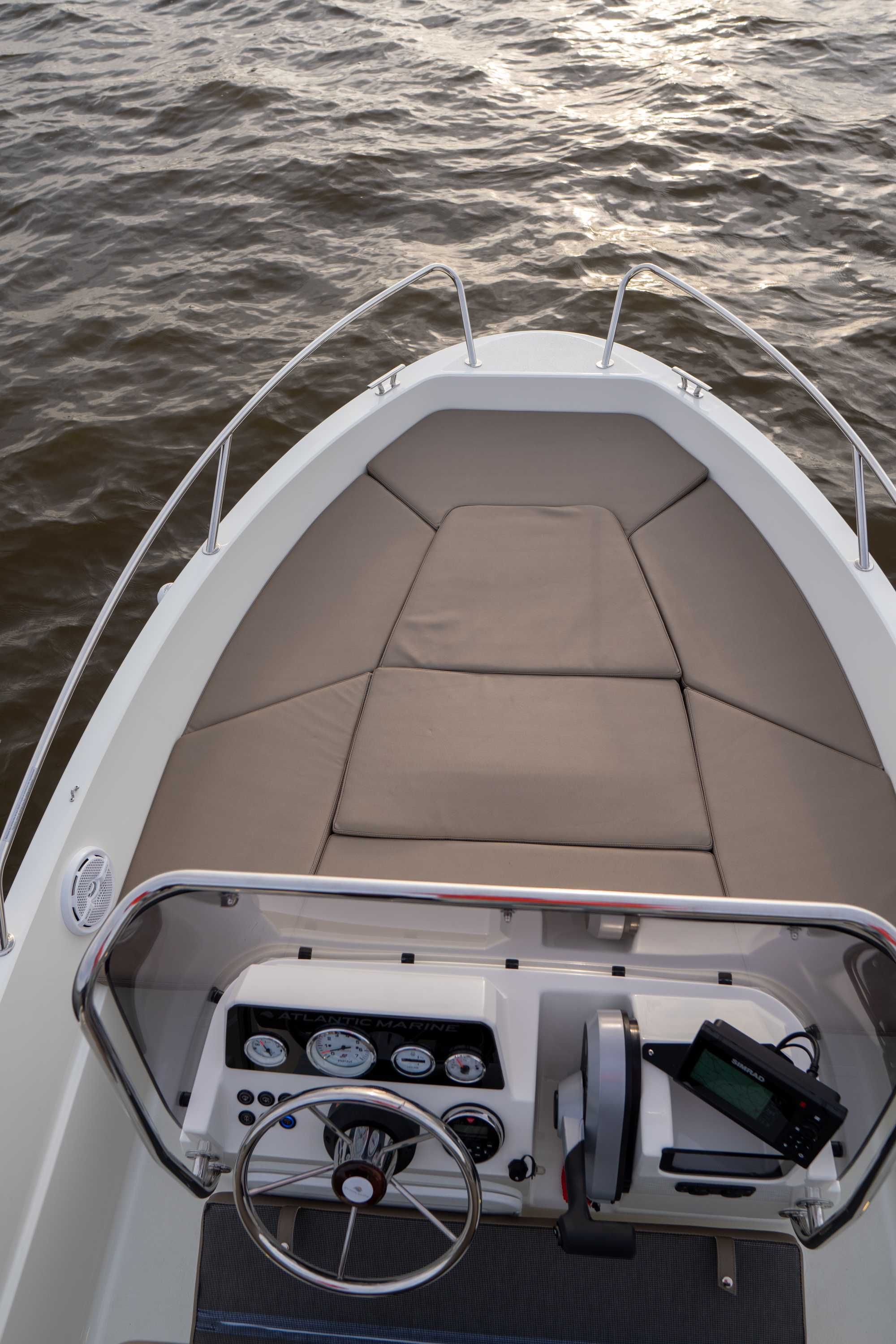 Nowa łódź Atlantic Marine 490 silnik Mercury F60 ELPT przyczepa PP1100