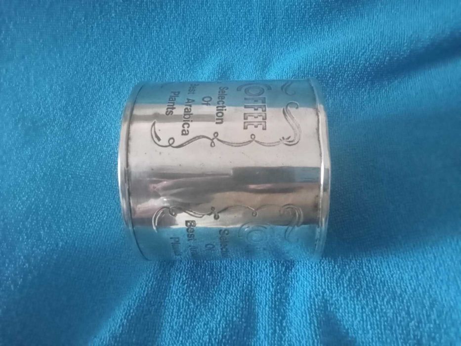 Antiga Lata para Café em Casquinha