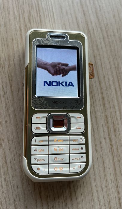 Nokia 7360 dla kolekcjonerów z 2006r
