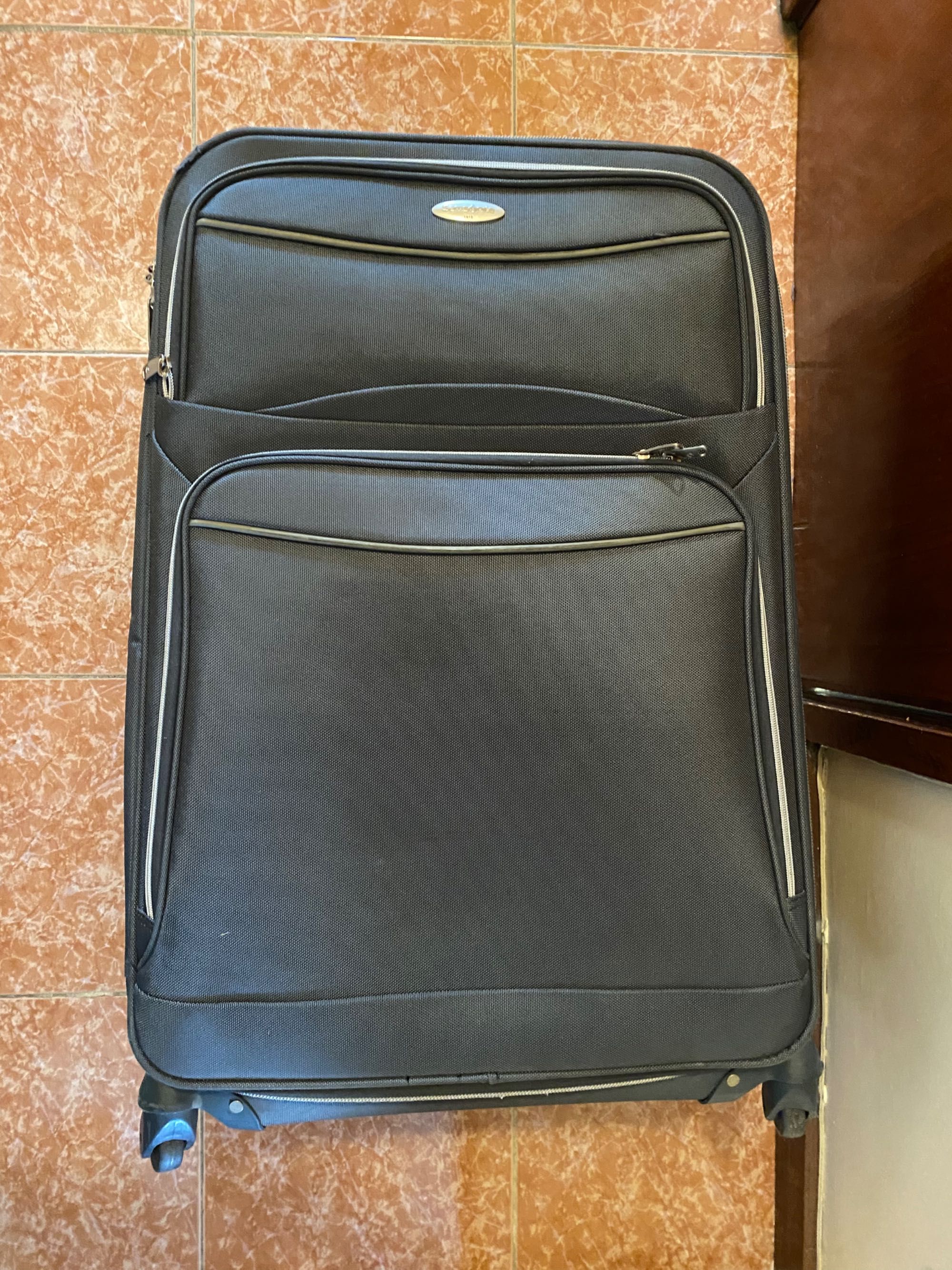 Mala de viagem samsonite cinzenta 32kg grande