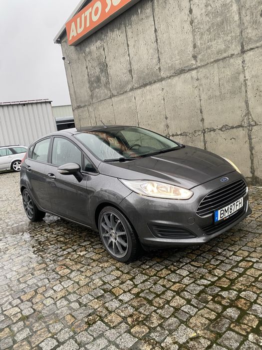Ford Fiesta 1.5 TDCi jantes ST