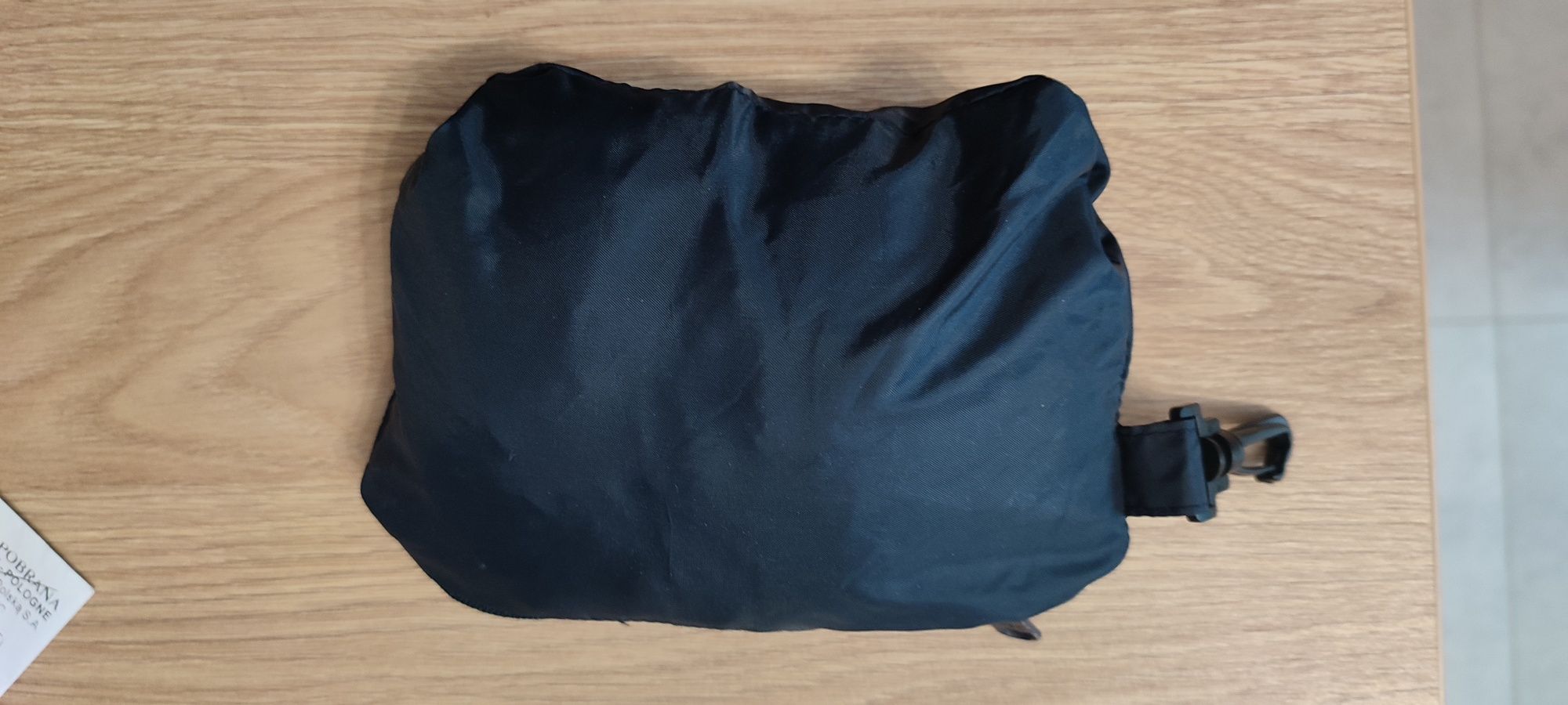 Kurtka przeciwdeszczowa składana zwijana do kieszeni rozm. 110 C&A