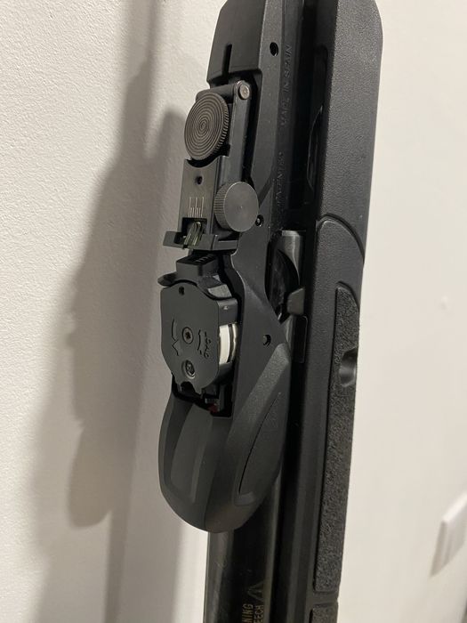 Vendo carabina de pressão 5.5 com mira