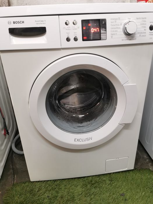 Máquina roupa bosch 8kg faço entrega