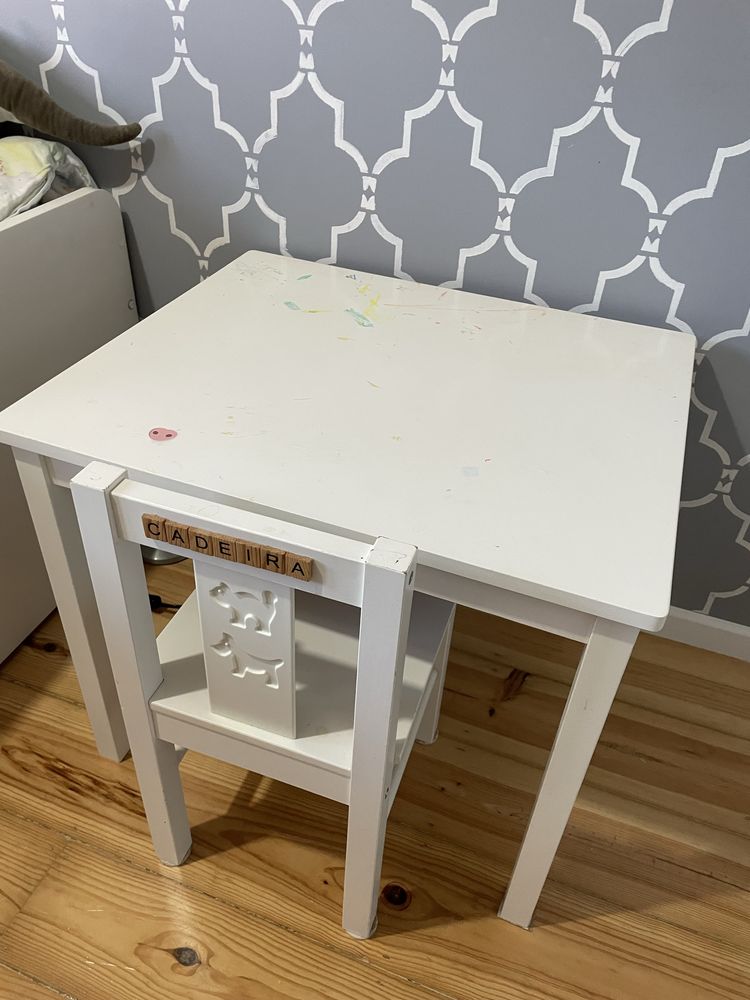 Mesa e cadeira criança ikea