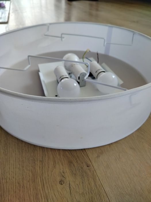 Plafon biały 40 cm średnica