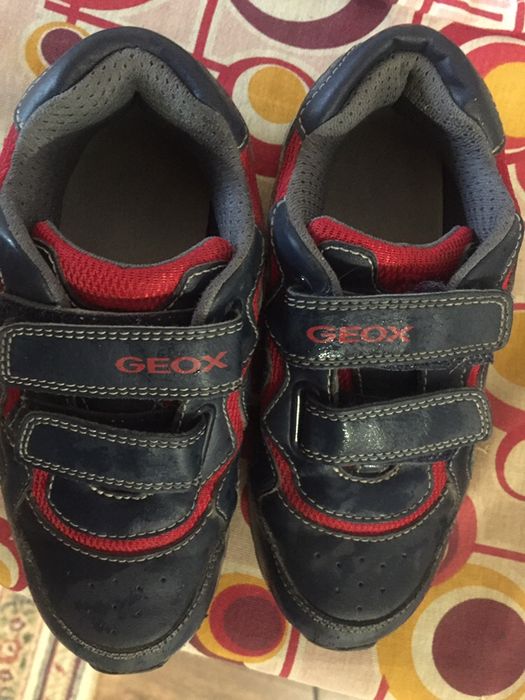 Кроссовки детские, демисезонные, 31 и 33