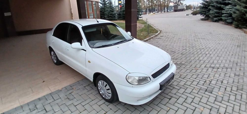 Daewoo lanos поляк део ланос