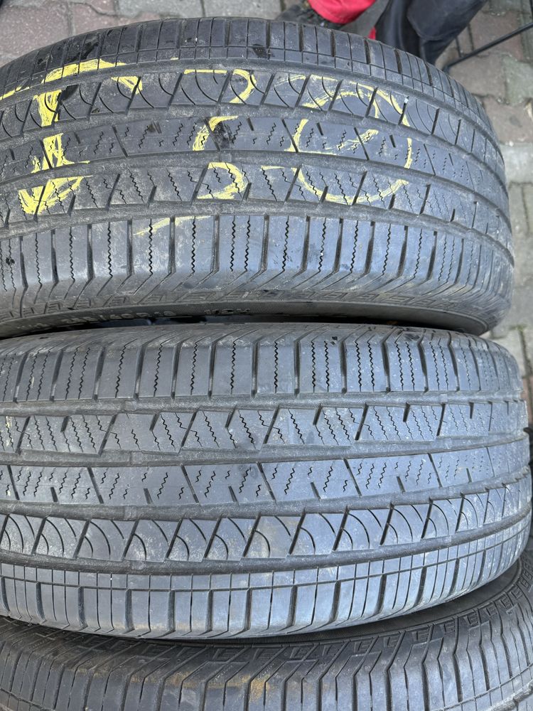 Opony 255/60 R18 112V Continental CrossContact LX KOMPLET
