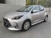 Toyota Yaris 1.5 híbrido/ 20 mil kms/ Nacional/ Cx Automática