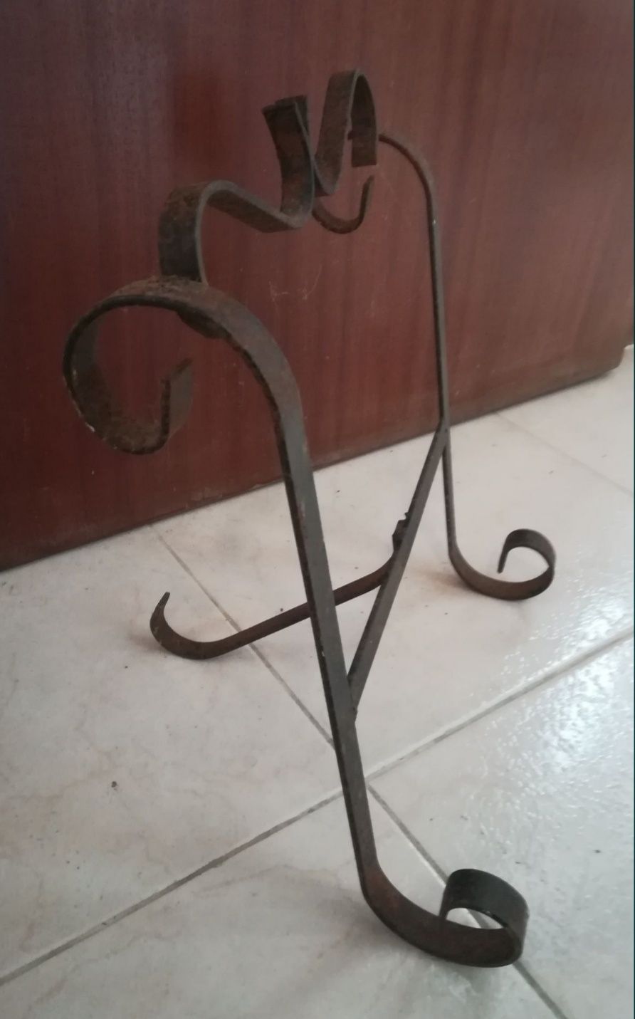 Suporte para loiça antiga