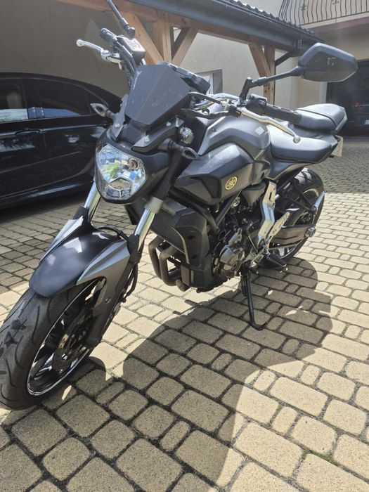 Yamaha MT07 A2 Akrapovic