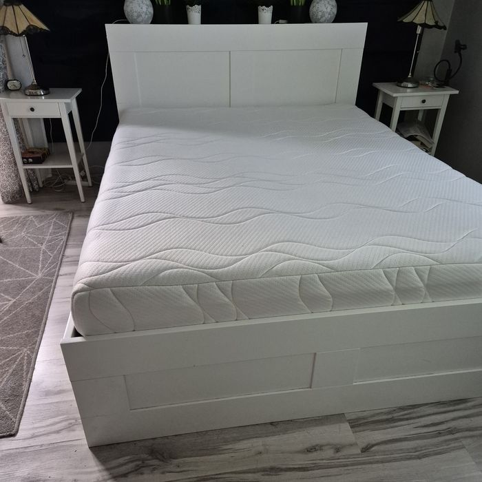 Łóżko IKEA 160X200