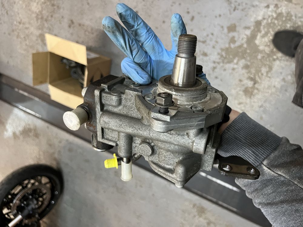 Volvo S60 V60 V70 S80 wyryskiwacze pompa układ paliwowy 2.0D 181 koni