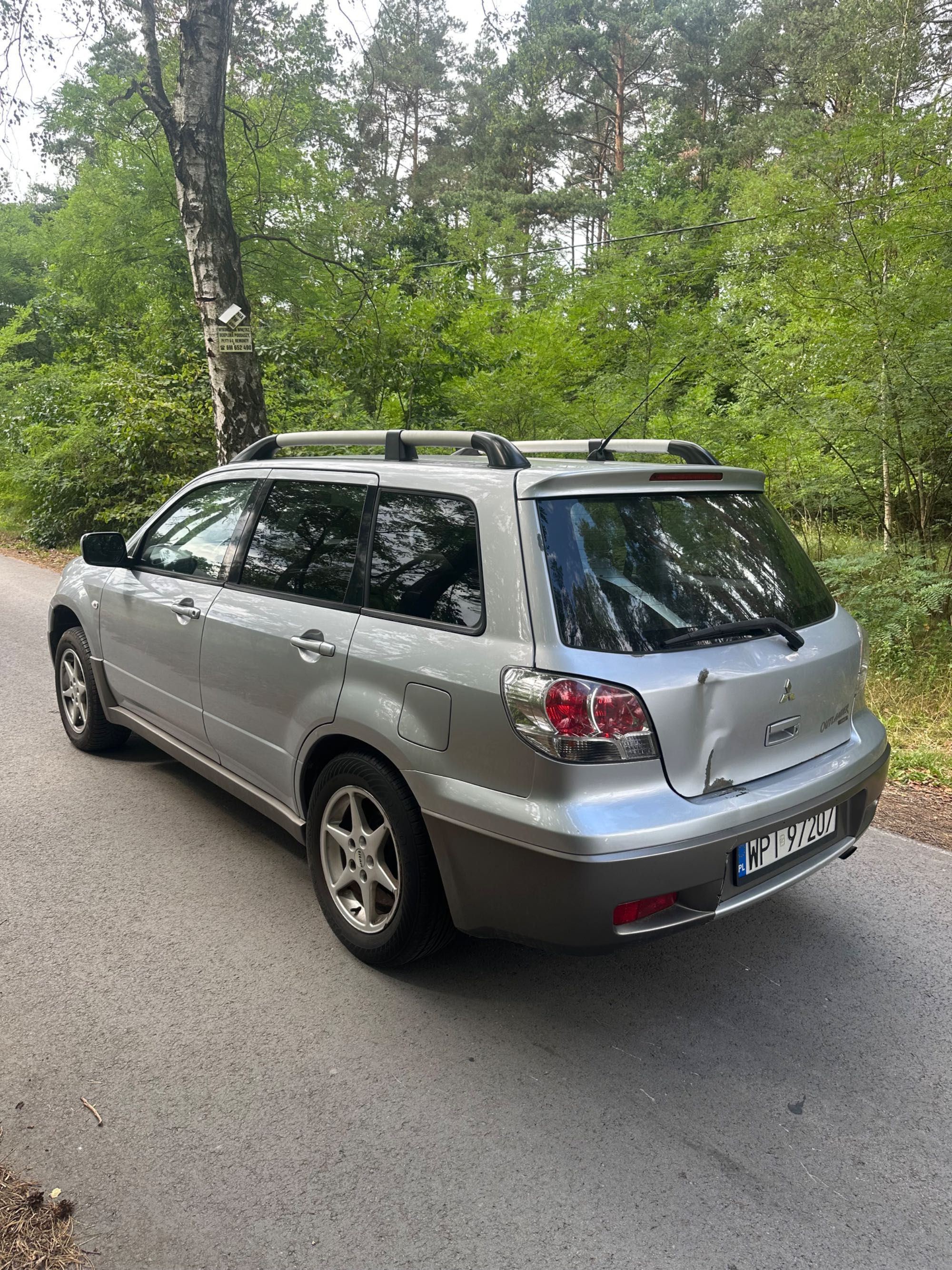 Mitsubishi Outlander 2004 2.0 Benzyna Stan Bardzo Dobry